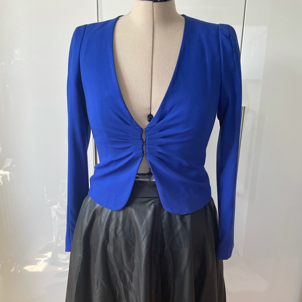 H&M Cropped Open Front Blazer Color Blue Size 8 NWOT